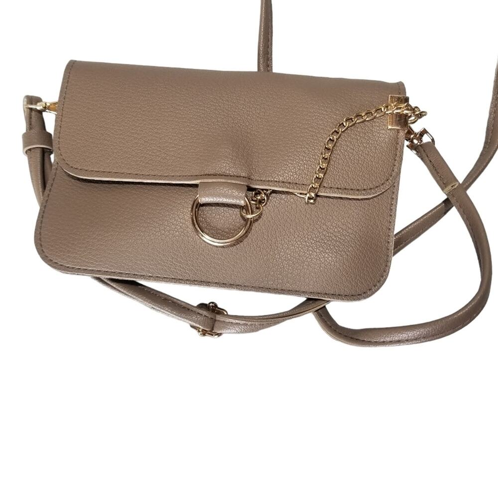 NEW Isabelle Womens Crossbody Wristlet Bag Purse